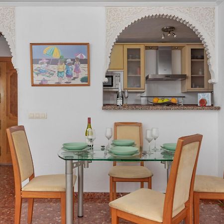 Beachfront, Two Bed- & Bathrooms, Private Parking Fuengirola Εξωτερικό φωτογραφία