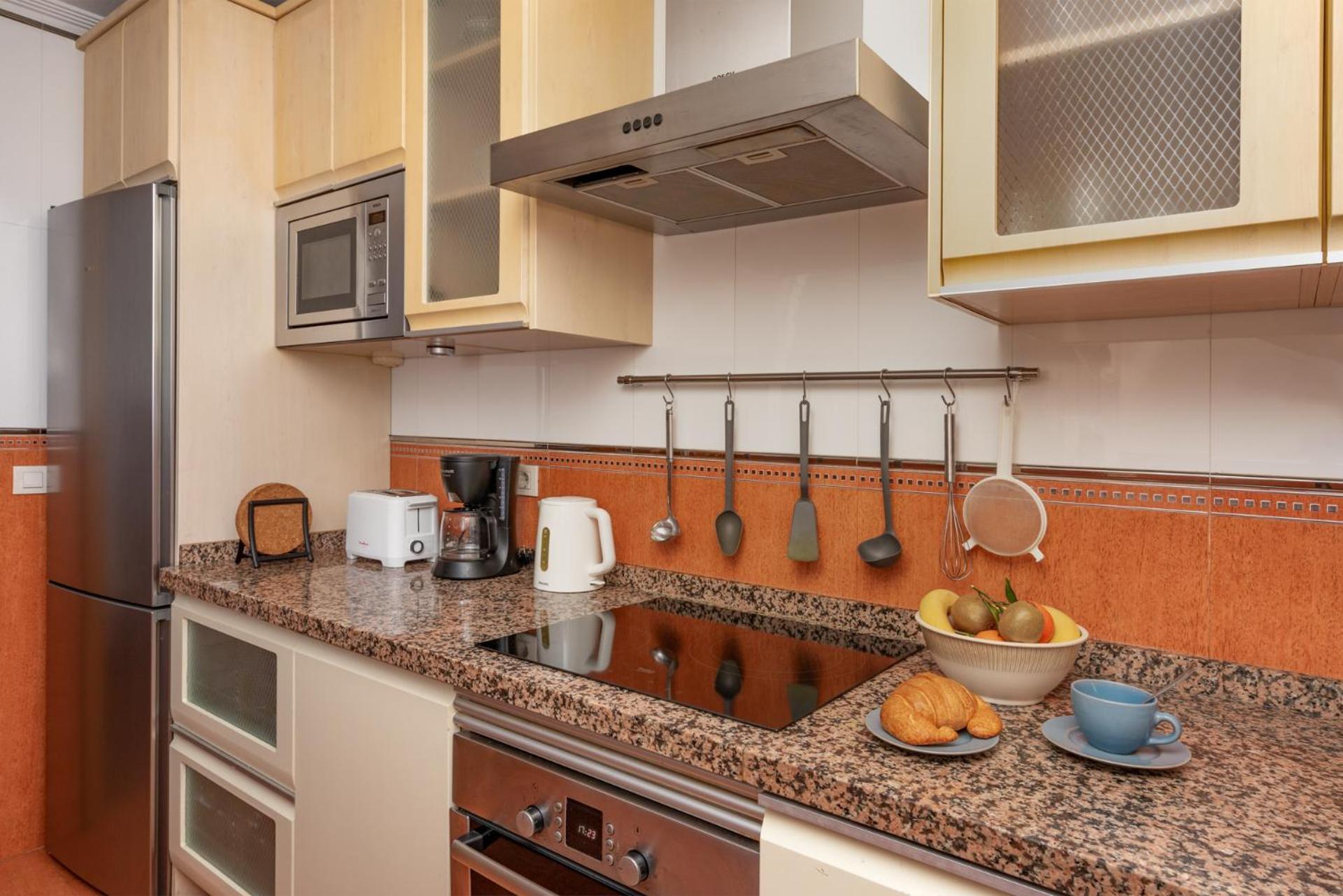 Beachfront, Two Bed- & Bathrooms, Private Parking Fuengirola Εξωτερικό φωτογραφία