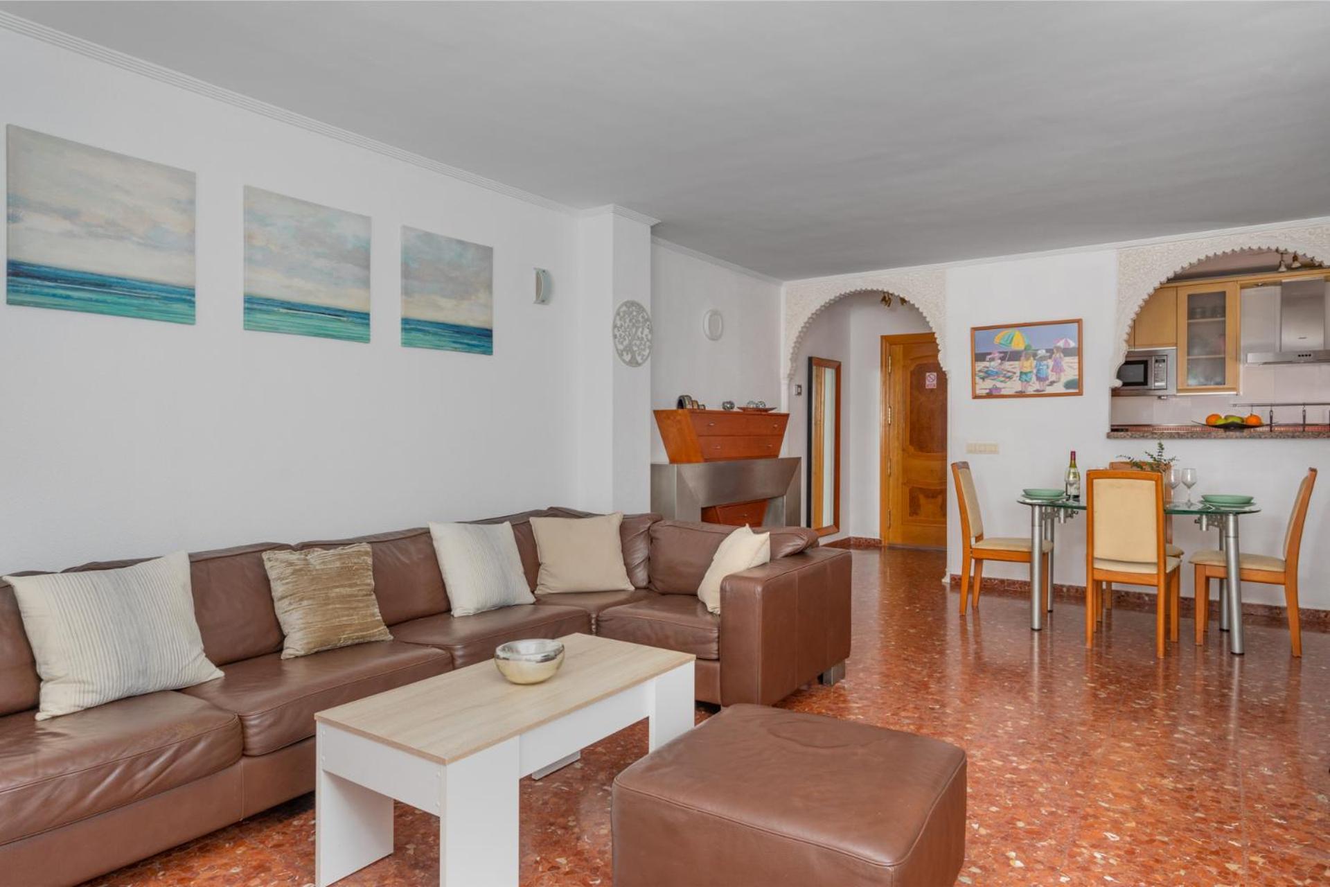 Beachfront, Two Bed- & Bathrooms, Private Parking Fuengirola Εξωτερικό φωτογραφία