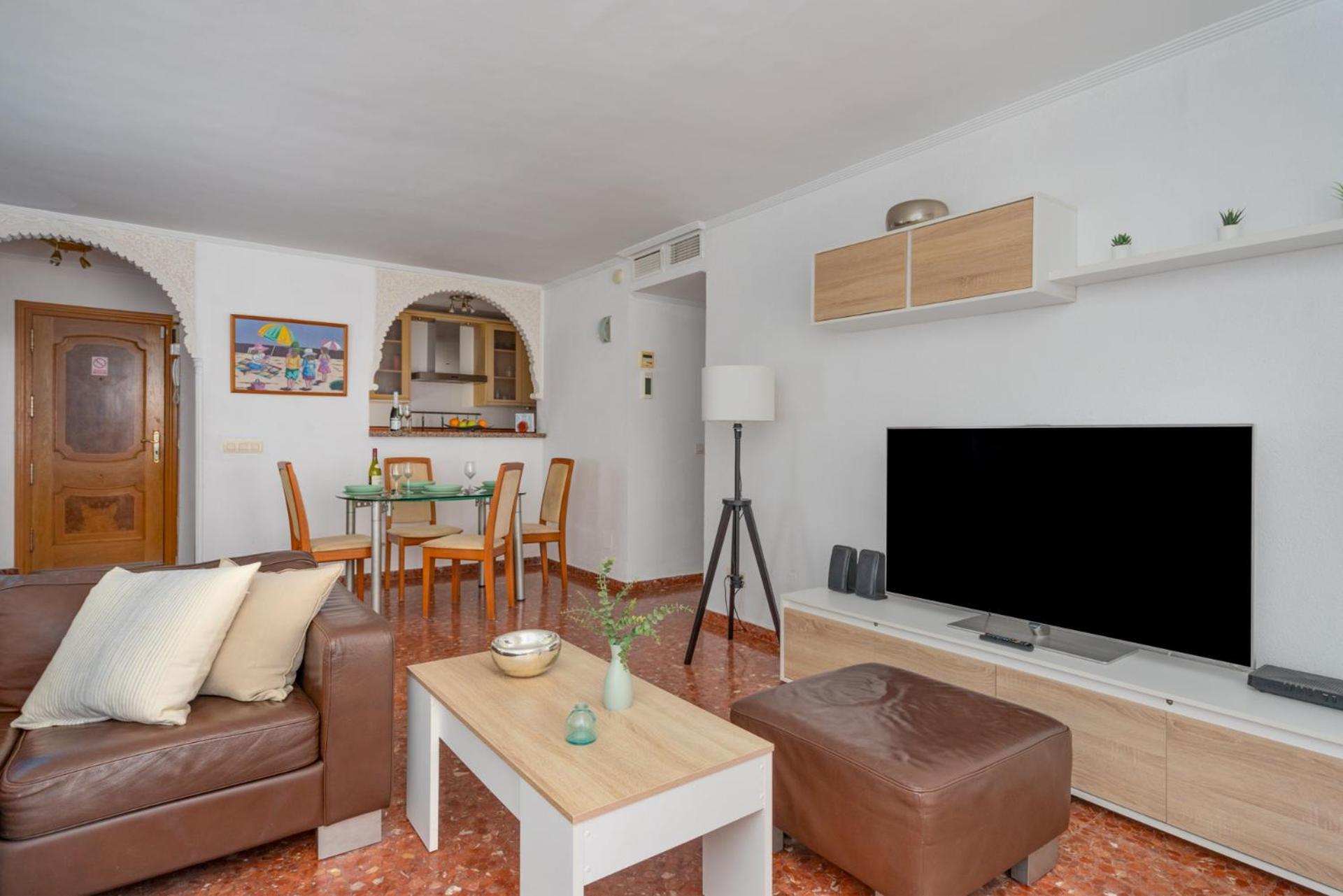 Beachfront, Two Bed- & Bathrooms, Private Parking Fuengirola Εξωτερικό φωτογραφία
