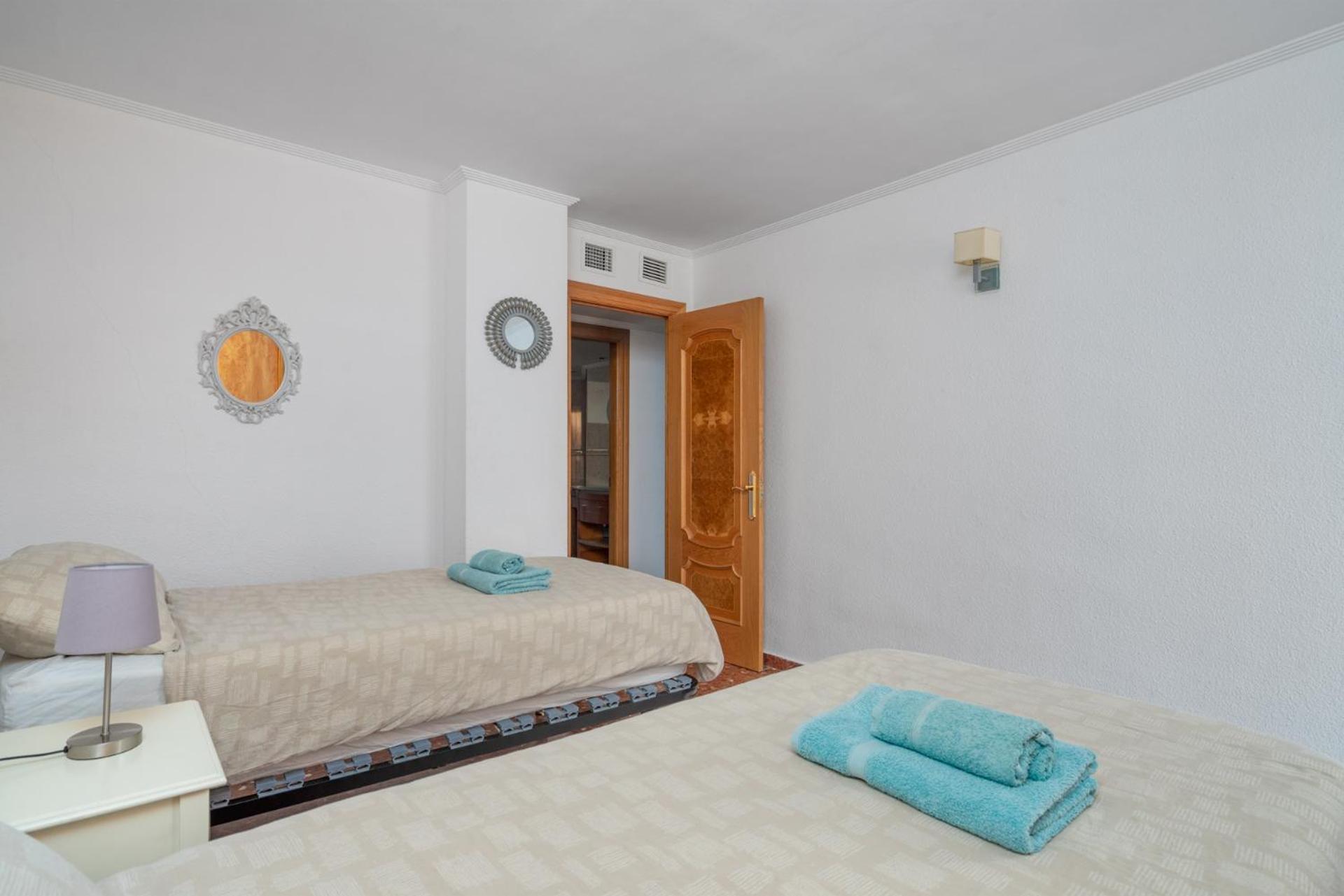 Beachfront, Two Bed- & Bathrooms, Private Parking Fuengirola Εξωτερικό φωτογραφία